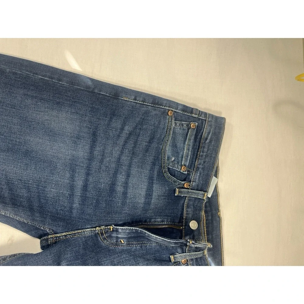 Levi's 502 Men's Taper Fit Jeans Blue Denim W31 L32 Water Less® Medium Wash